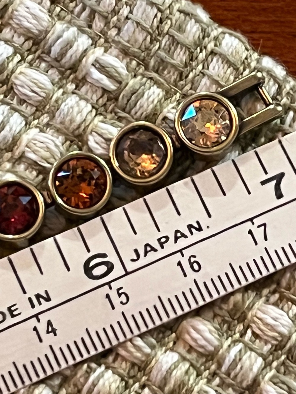 Hot‼️Touchstone Jewelry Brass tone shades of amber bracelet 7 1/4 in - Picture 10 of 10